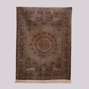 Tapis oriental en soie naturelle fait main