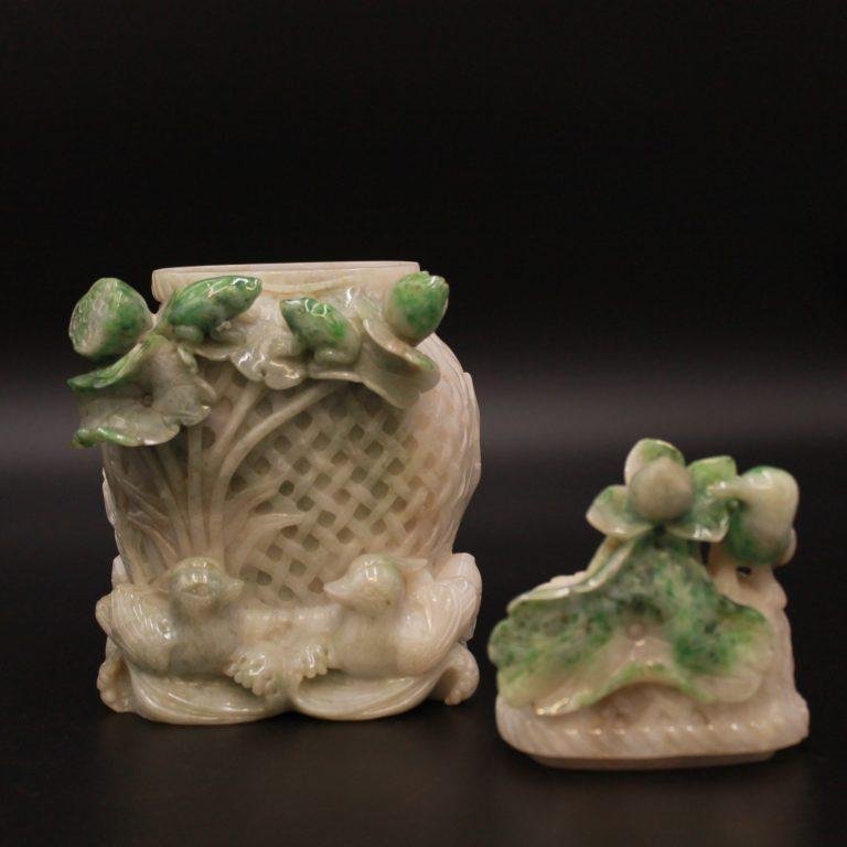 Jade Sculpture, Vase and Cover with Flower Motif