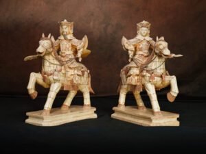 Sculpture "De Combat & d'Amour, Yang Zongbao et Mu Guiying" en Os Bovin de Chine