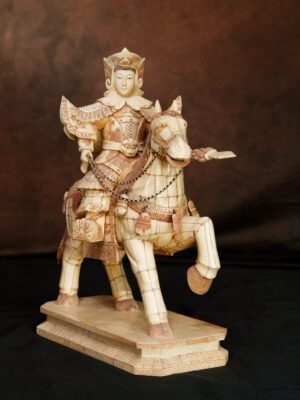 Sculpture "De Combat & d'Amour, Yang Zongbao et Mu Guiying" en Os Bovin de Chine