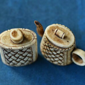 Objets miniatures en os