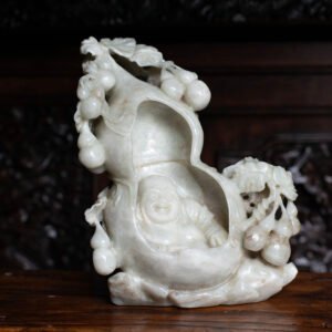 Secret joy, in a gourd